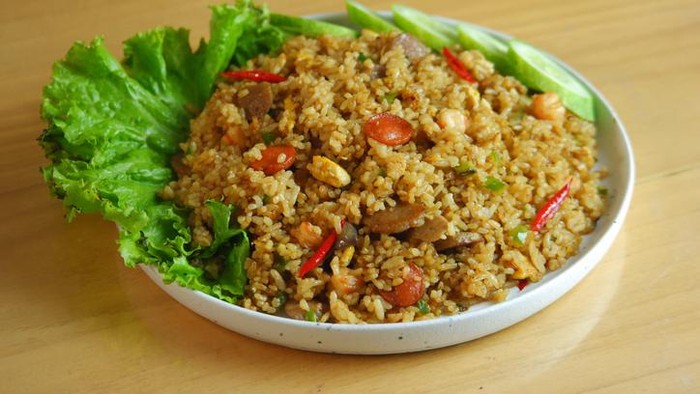 6 Nasi Goreng Kaki Lima Ini Terkenal Gurih Lezatnya
