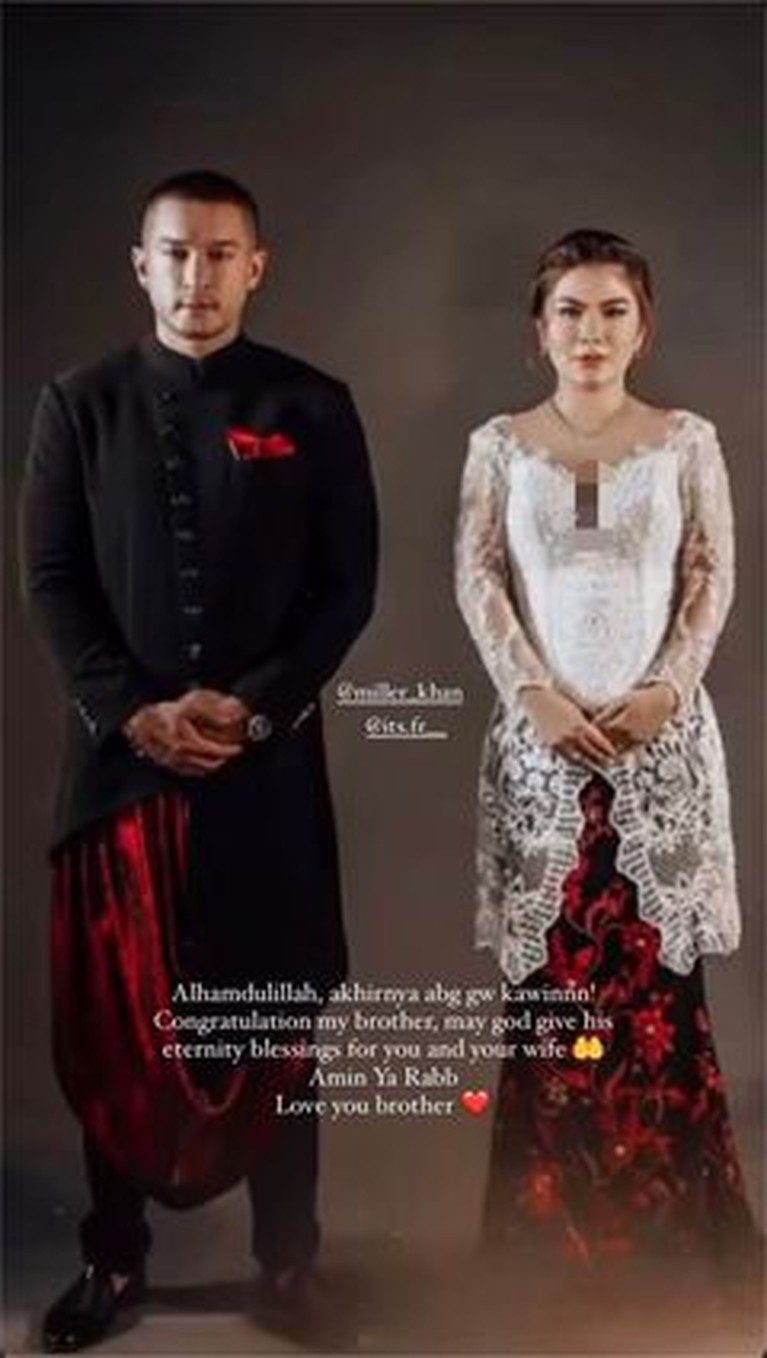 7 Foto Bahagia Pernikahan Miller Khan & Farina Rebecca di Resort Mewah Miller Khan akhirnya resmi menikahi sang kekasih Farina Rebecca di resort mewah di Bali secara tertutup. Yuk intip!