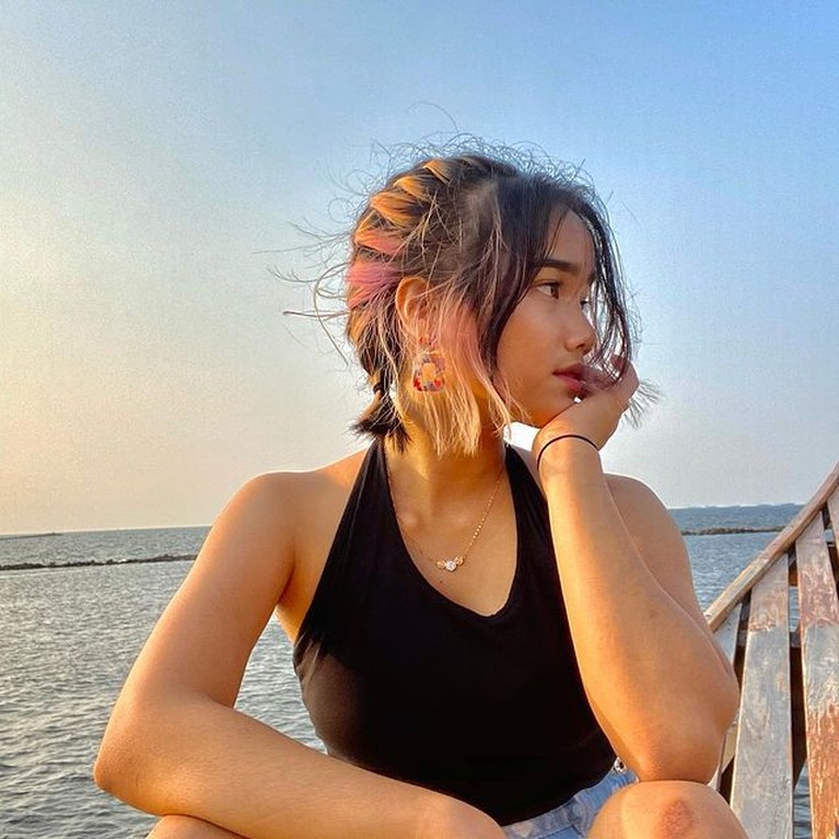 7 Potret Fuji Adik Bibi Andriansyah yang Jadi Sorotan Potret Fuji Adik Bibi Andriansyah yang Jadi Sorotan