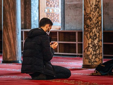 Nasib 2 Artis Mualaf yang Disinggung Tak Punya Iman usai Tanya soal Yesus