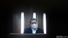 PT DKI Kuatkan Vonis 4 Tahun Penjara RJ Lino Kasus Korupsi QCC