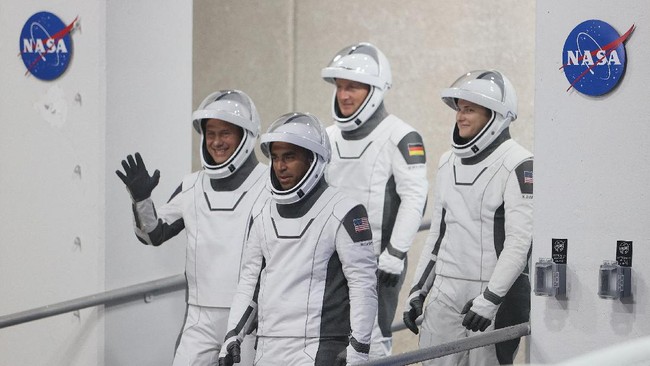 Setelah Crew-2 sampai di bumi dengan selamat, misi kerja sama NASA dan SpaceX kembali berangkatkan satu tim astronaout ke ISS