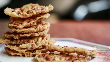 RESEP PEYEK KENARI, REBON, HINGGA TERI MEDAN