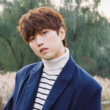 Sandeul B1A4 Jalani Wajib Militer Hari Ini