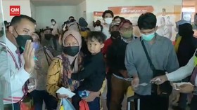 VIDEO: Penumpang Pesawat Meningkat Sejak Aturan PCR Dihapus