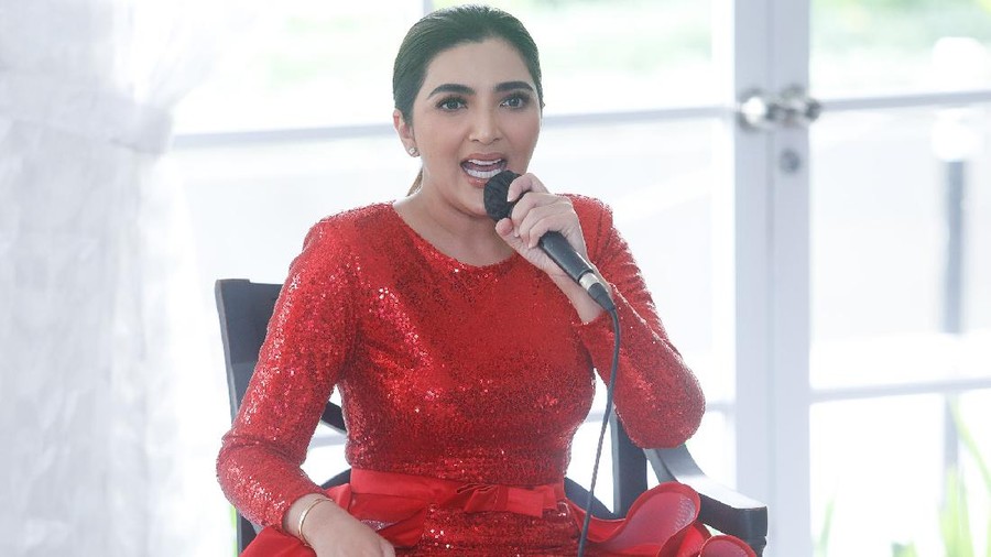 Titi DJ dan Ashanty saat ditemui di acara di Grand Sahid.