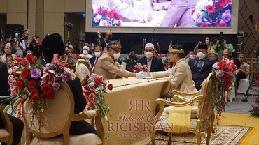Deddy Mizwar Cerita Awal Mula Diminta Jadi Wali Nikah Ria Ricis