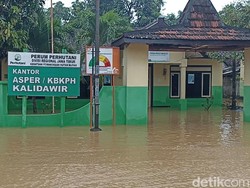 Banjir Rendam Permukiman dan Lahan Pertanian di Tulungagung