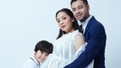 Nagita Slavina melakukan sesi pemotretan kehamilan keduanya ditemani Raffi Ahmad dan Rafathar&period; Yuk intip potretnya&excl;