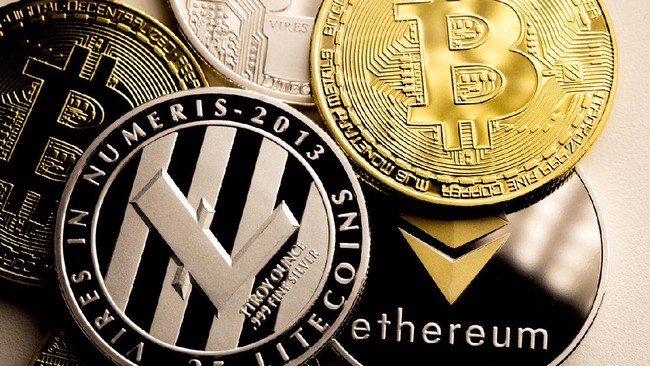 Harga kripto terus jatuh dalam 24 jam terakhir. Harga bitcoin bahkan sudah mengarah ke US ribuan per keping.