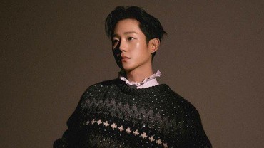 img-title Jung Hae In Dilirik Bintangi Drama Baru 'Mom's Friend's Son'