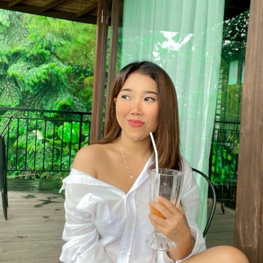 Di-roasting Habis, Anies Baswedan Malah Ajak Kiky Saputri Makan Bareng