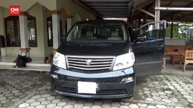 VIDEO: Warga Klaten Sumbangkan Mobil Mewahnya Dijadikan Ambulans