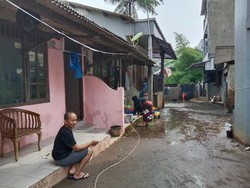 Air Surut, Warga Cerita Dugaan Penyebab Banjir di Kalibata Jaksel