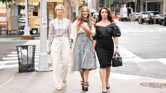 Serial produksi ulang Sex and the City, And Just Like That, bisa disaksikan mulai 9 Desember 2021 di HBO GO.