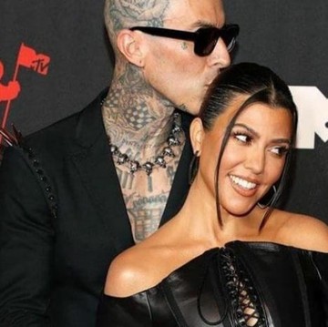 Zodiak Hari Ini: Happy Birthday Travis Barker! Drummer Blink-182 yang Bucin Banget Sama Kourtney Kardashian