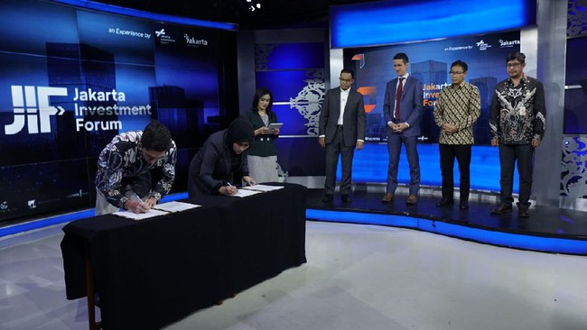 Dalam kerja sama ini, Jakarta Experience Board (JXB) menggandeng Tauzia Hotel Management untuk mengelola Hotel Grand Cempaka Business menjadi unit bisnis JXB.