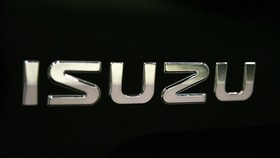 img-title Isuzu Bicara Truk Listrik Elf Meluncur di Indonesia