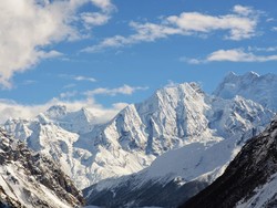 Tertinggi di Dunia, Ternyata Pegunungan Himalaya Terbentuk karena Hal Ini