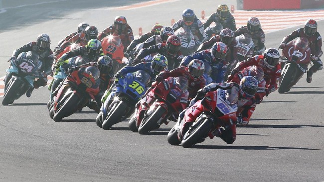 Berikut jadwal lengkap dan daftar tes MotoGP Mandalika yang dilangsungkan di Sirkuit Mandalika pada 11-13 Februari.