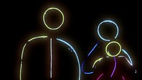 <p>Fitrop, suami dan anaknya menggunakan pakaian serba hitam. Lampu neon panjang pun ditempel ke seluruh tubuh mereka. Ketika lampu dimatikan, tampak lampu tersebut menyala membentuk gambar tubuh. (Foto: https://www.instagram.com/fitrop)</p>