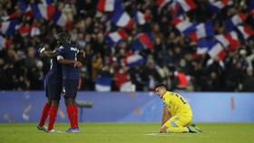 FOTO: Pesta 8 Gol Prancis Saat Lolos ke Piala Dunia 2022