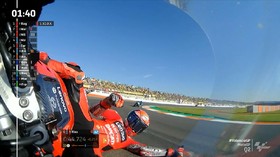 VIDEO: Bagnaia Kecelakaan Saat Bantu Rossi di MotoGP Valencia