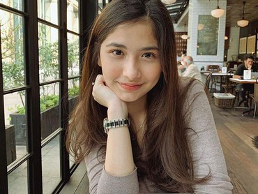 8 Potret Faye Nicole yang Dituding Jebak Vanessa Angel Kasus Prostitusi