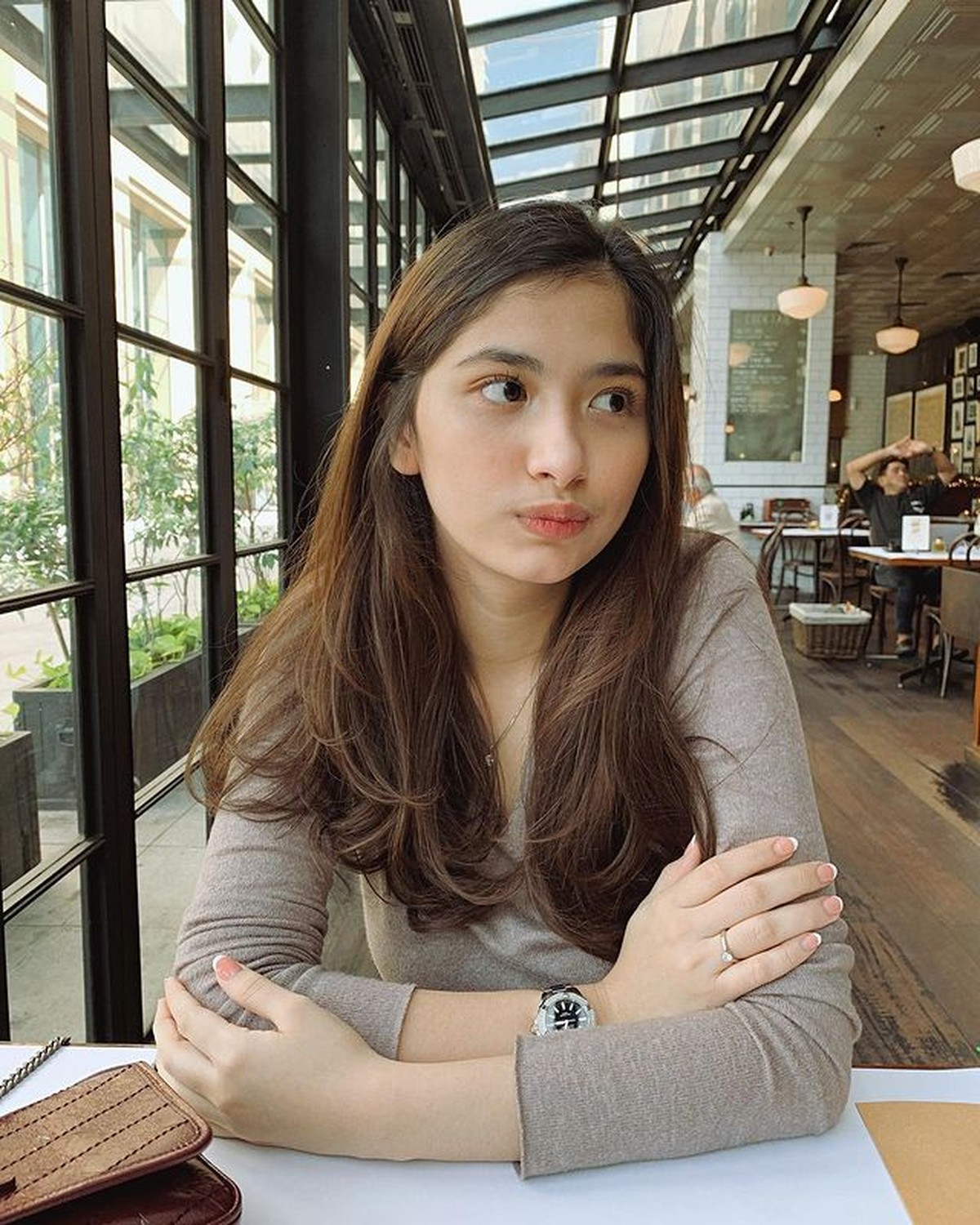 Potret Faye Nicole yang Dituding Jebak Vanessa Angel Soal Kasus Prostitusi