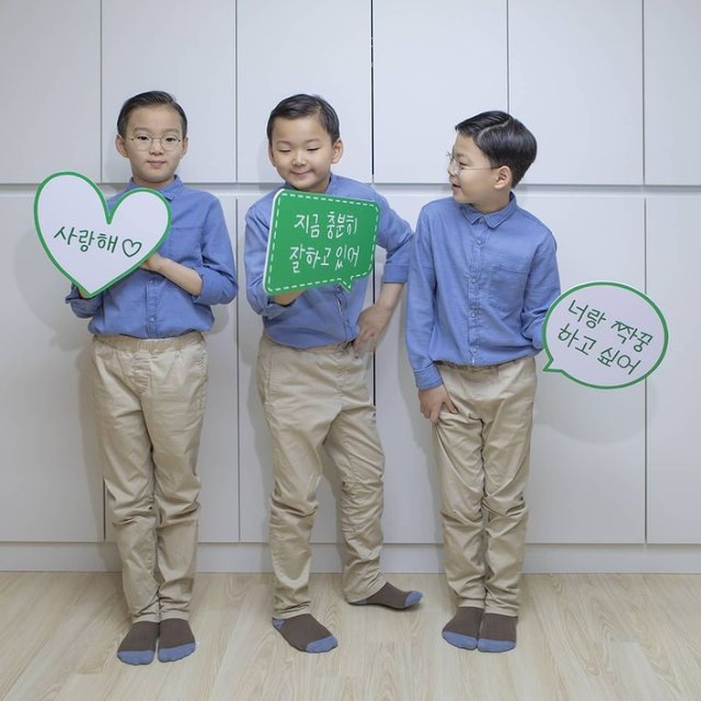 8 Potret Terbaru Si Kembar Tiga 'Return of Superman' yang Kini Makin Lucu & Gemas Potret Terbaru Si Kembar Tiga 'Return of Superman' yang Kini Makin Lucu & Gemas