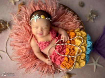 7 Potret Baby Meshwa, Anak Ketiga Denny Cagur yang Cantik dan Menggemaskan