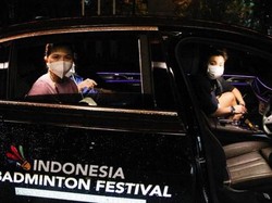 Mewah! Greysia Polii-Apriani Rahayu Dijemput BMW Seri 7 Seharga Rp 1,8 M