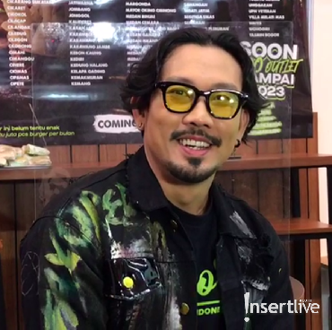 Akun YouTube Kena Hack, Denny Sumargo Buru Pelaku