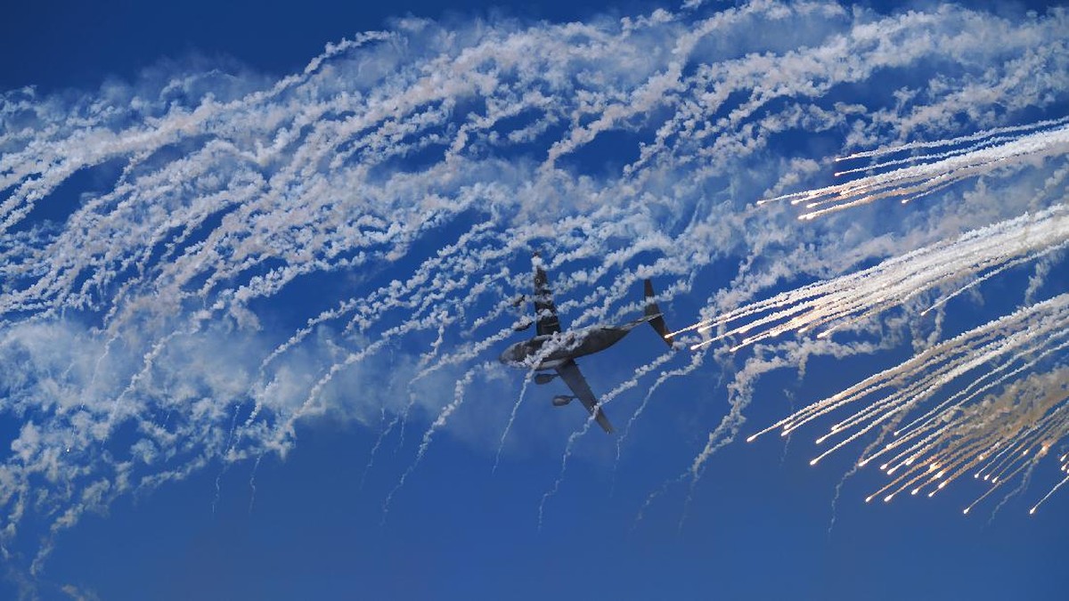 FOTO: Intip Kecanggihan Pesawat di Pameran Dubai Air Show