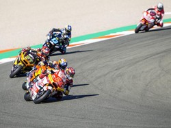 Hasil Tim Indonesia di Moto2 Valencia: Diggia Akhiri Musim di Podium