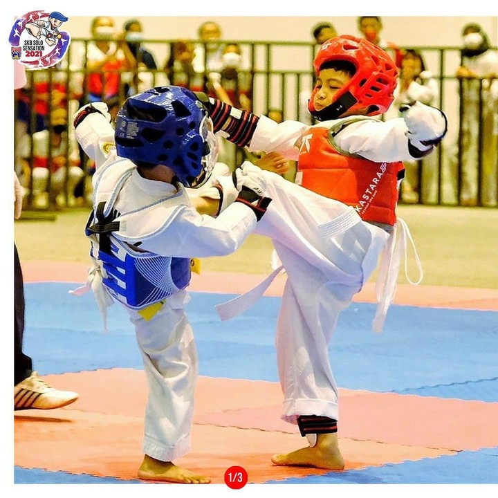 <p>Baru -baru ini, Jan Ethes diketahui ikut bertanding di kompetisi taekwondo untuk kelas pemula, Bunda. (Foto: Instagram @gibran_rakabuming)</p>