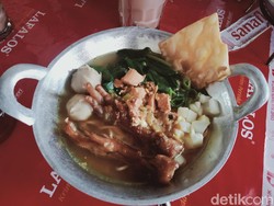 Sensasi Makan Mie Ayam Wajan Mini yang Tetap Hangat hingga Suapan Terakhir