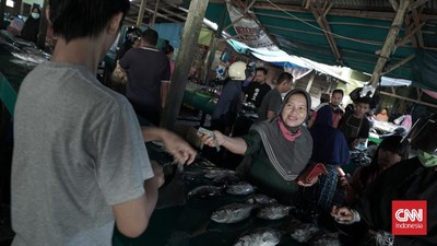FOTO: Denyut Ekonomi Pasar Ikan dan Nelayan Natuna