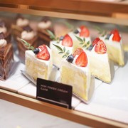 Tempat Nongkrong Baru di Ashta District 8, Bakery dari Korea!