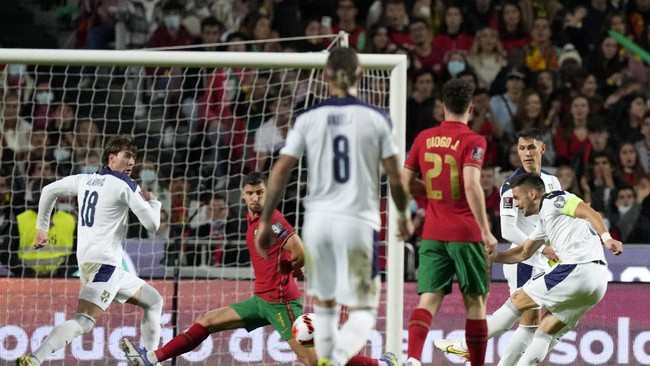 Portugal bermain imbang 1-1 melawan Serbia di babak pertama dalam laga Grup A Kualifikasi Piala Dunia 2022.