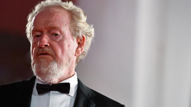 Sutradara Ridley Scott mengkonfirmasi naskah film Gladiator 2 sudah rampung dan akan berpusat pada kisah Lucius yang diperankan oleh Connie Nielsen.