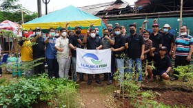 Warga Menara Samawa Nuansa Pondok Kelapa Panen Budidaya Ikan Lele