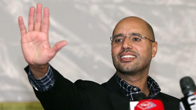 Seif al-Islam Kadhafi, anak mantan diktator Libya, Moamer Kadhafi, mencalonkan diri menjadi presiden dalam pemilihan umum pada Desember mendatang.