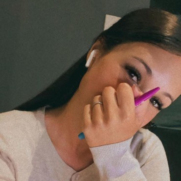 Kangen Pacar, Stefan William Perlihatkan Wajah Ria Andrews