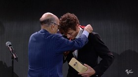 VIDEO: Detik-detik Rossi Jadi Legenda MotoGP