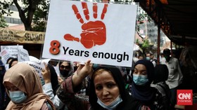 FOTO: Pengungsi Afghanistan Demo UNHCR untuk Kesekian Kali