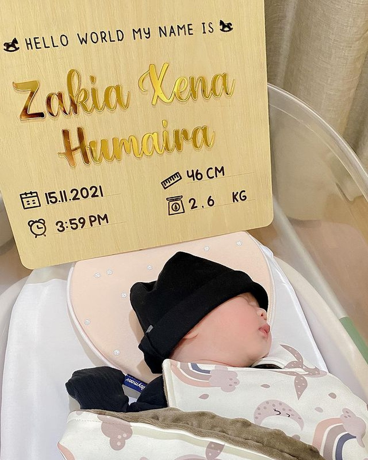 Detik-detik Haru Wardah Maulina Lahirkan Anak Pertama Didampingi Suami