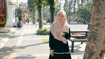 img-title Jadi Ibu Tunggal, Larissa Chou Khawatirkan Kondisi Mental Sang Anak