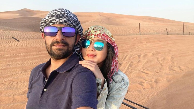 Aliya Yasir dan Suami yang Tinggal di Dubai