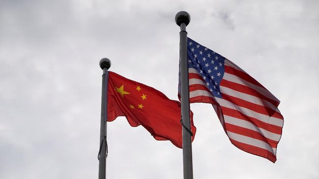 China mengatakan memutus kerja sama dengan Amerika Serikat dalam berbagai aspek, seperti perubahan iklim, upaya anti-narkoba, dan hubungan militer, Jumat (5/8).